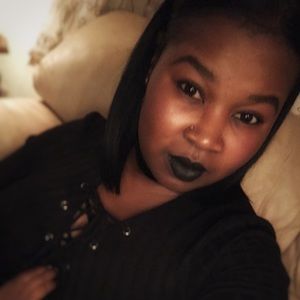 Meet your Posher, Devon